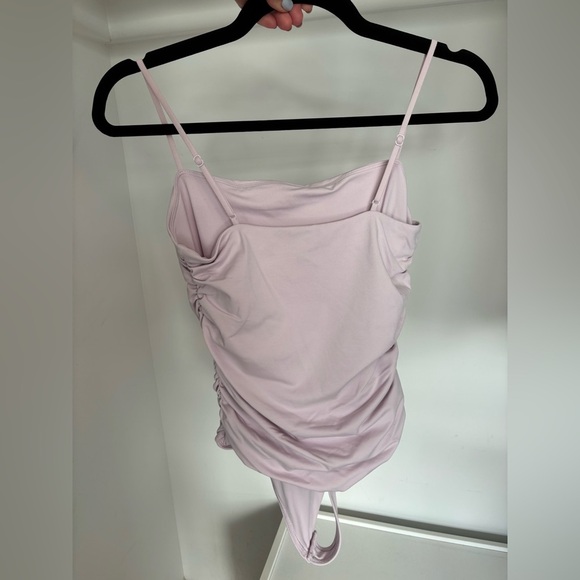 Like New Aritzia Babaton Contour Spaghetti Strap Square Neck Ruched Bodysuit - Picture 4 of 6